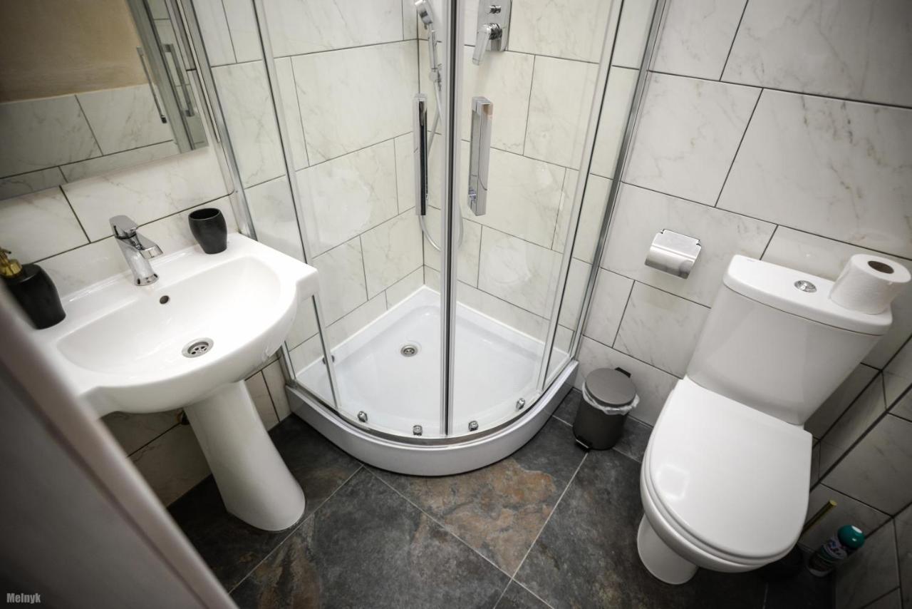 Kyiv Boutique Apartments エクステリア 写真